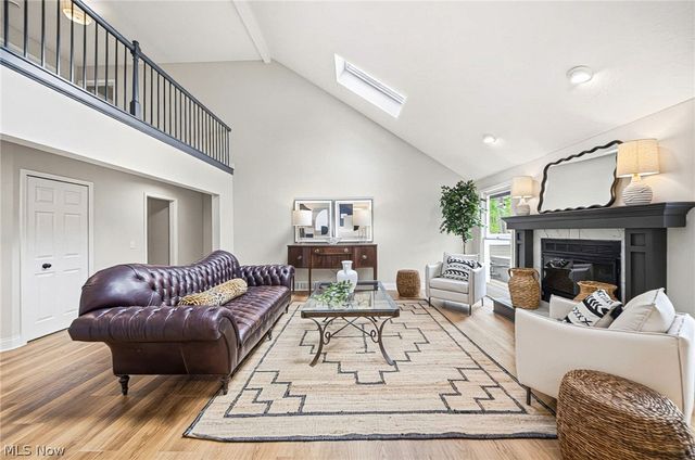 18964 Bears Paw Lane, Strongsville, OH 44136
