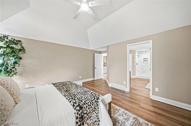 18964 Bears Paw Lane, Strongsville, OH 44136