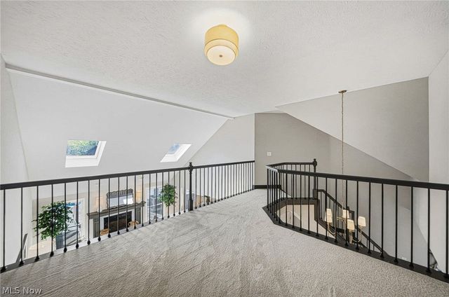 18964 Bears Paw Lane, Strongsville, OH 44136