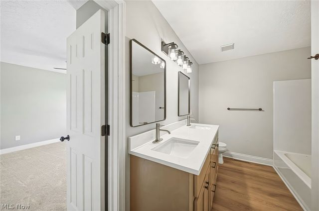 18964 Bears Paw Lane, Strongsville, OH 44136
