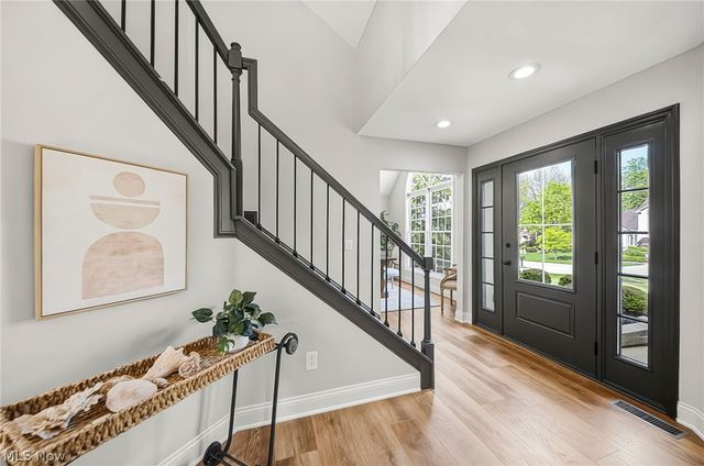 18964 Bears Paw Lane, Strongsville, OH 44136