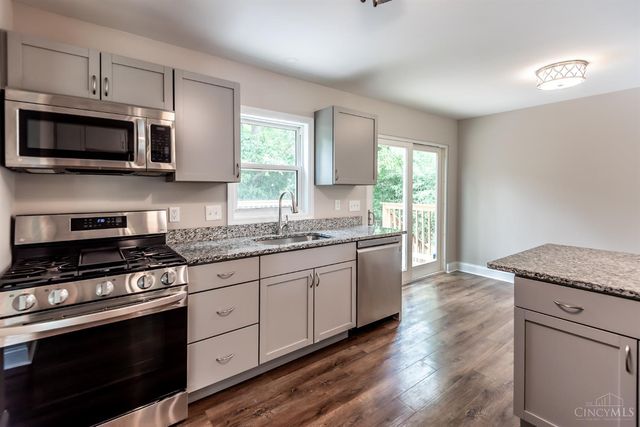 31 Apple Lane, Milford, OH 45150