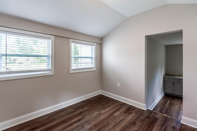 31 Apple Lane, Milford, OH 45150