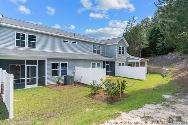 966 Kensington Park Rd Road, Fayetteville, NC 28311