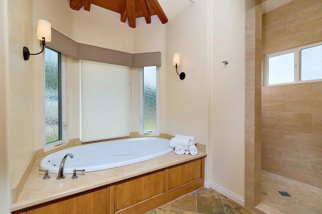 10790 Castle Heights Dr, Valley Center, CA 92082