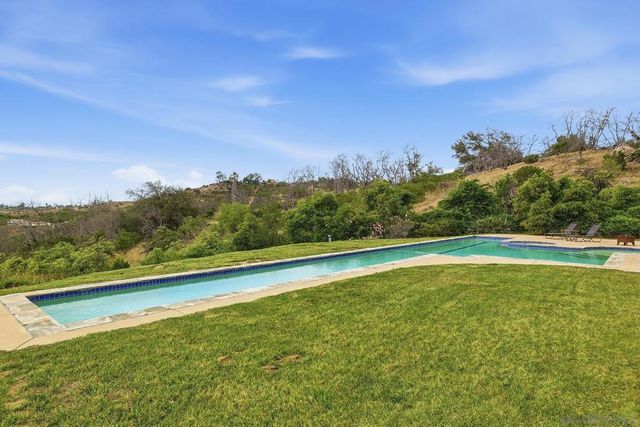 10790 Castle Heights Dr, Valley Center, CA 92082