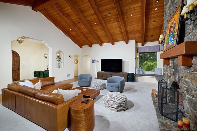 10790 Castle Heights Dr, Valley Center, CA 92082