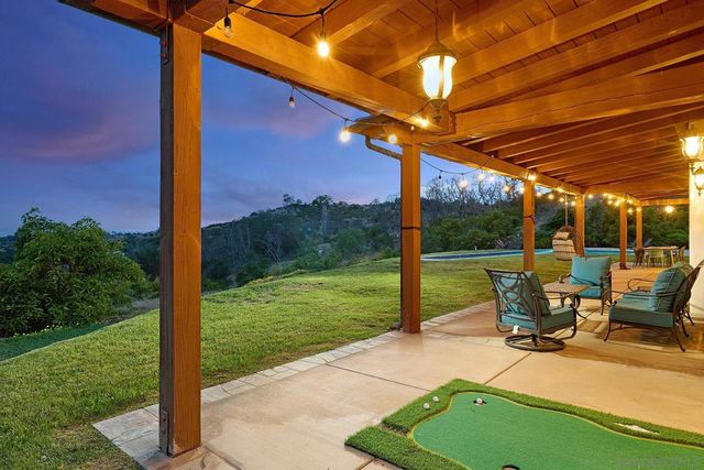 10790 Castle Heights Dr, Valley Center, CA 92082