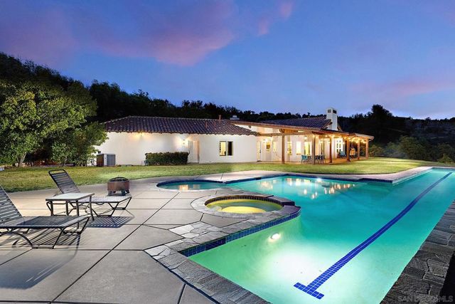 10790 Castle Heights Dr, Valley Center, CA 92082