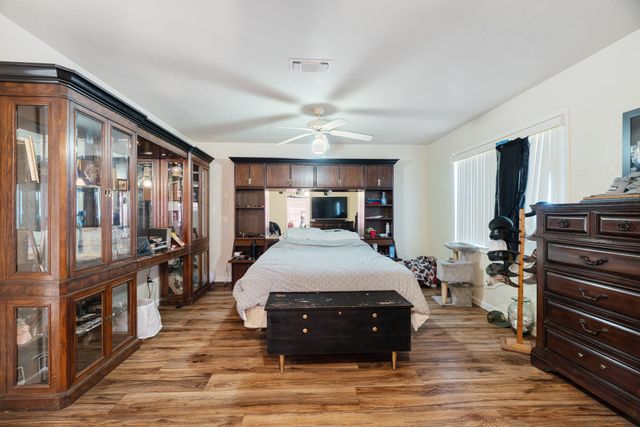 4060 CR 36220, Sumner, TX 75486