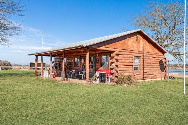 4060 CR 36220, Sumner, TX 75486