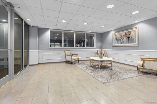 711 Shore Road 3B, Long Beach, NY 11561