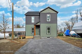 20 Brayton Road, Queensbury, NY 12845