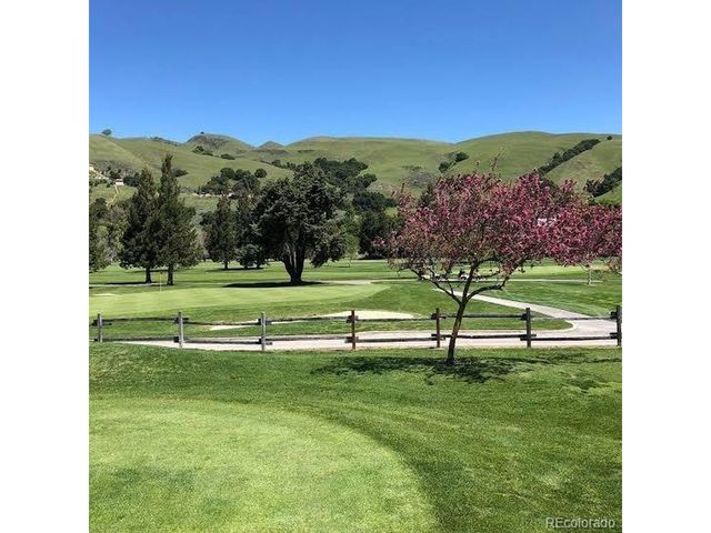 5529 Westin Hills Dr, Elizabeth, CO 80107