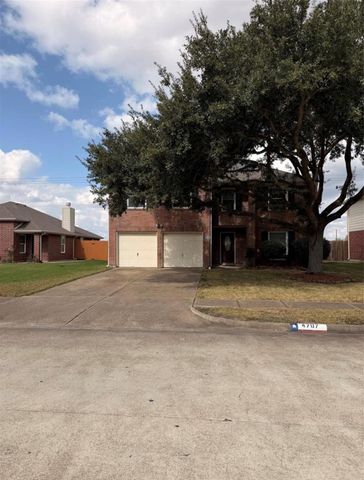 4707 E Parma Drive, Rosenberg, TX 77471