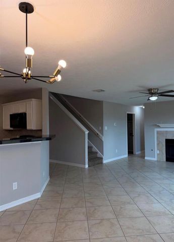 4707 E Parma Drive, Rosenberg, TX 77471