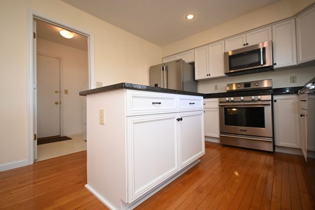 1132 Kurtzinger Court, Union, KY 41091