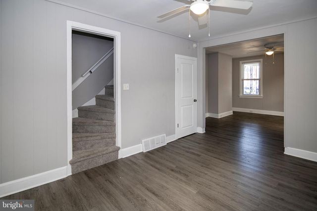 207 SOMERSET ST, Gloucester City, NJ 08030