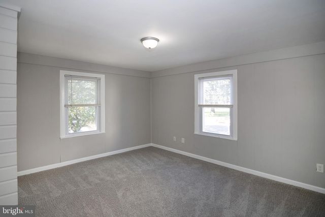 207 SOMERSET ST, Gloucester City, NJ 08030