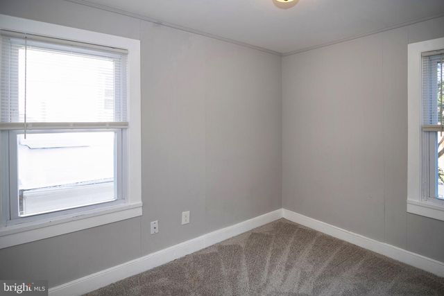 207 SOMERSET ST, Gloucester City, NJ 08030