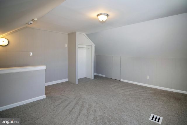 207 SOMERSET ST, Gloucester City, NJ 08030