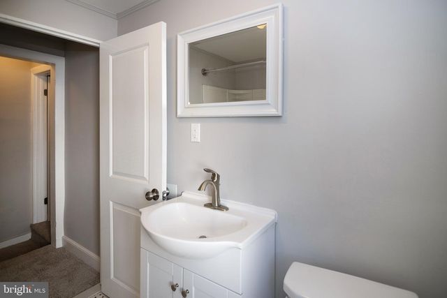 207 SOMERSET ST, Gloucester City, NJ 08030