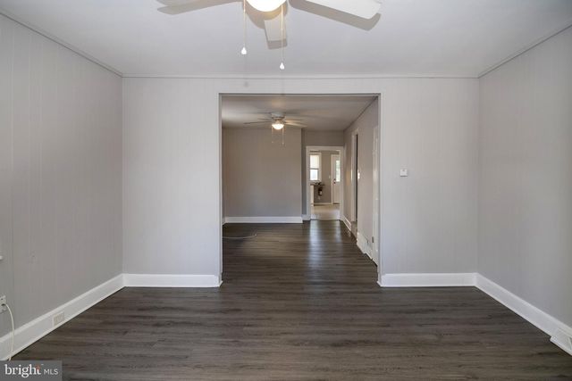 207 SOMERSET ST, Gloucester City, NJ 08030