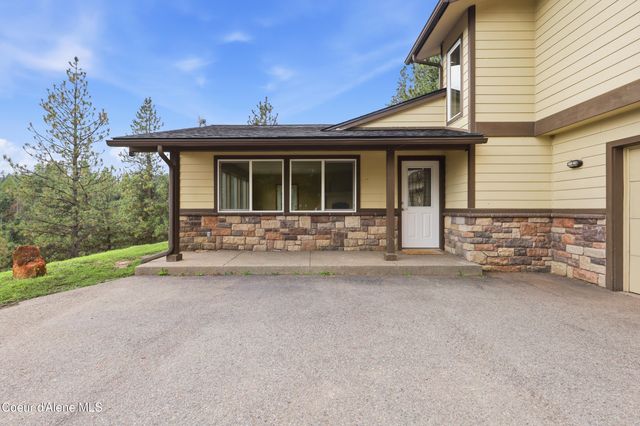 2719 S Reynolds Rd, Coeur D'alene, ID 83814