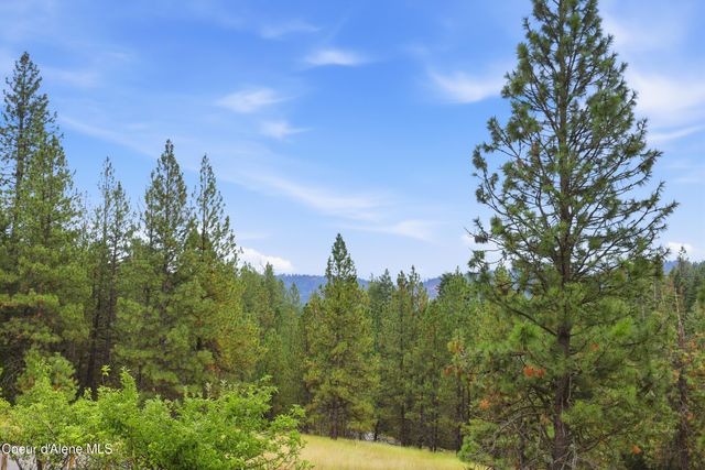2719 S Reynolds Rd, Coeur D'alene, ID 83814