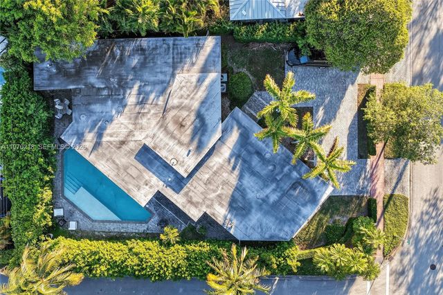 1000 N Shore Dr, Miami Beach, FL 33141