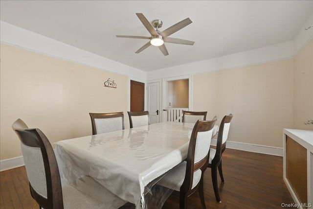 8 Foster Place, Hempstead, NY 11550