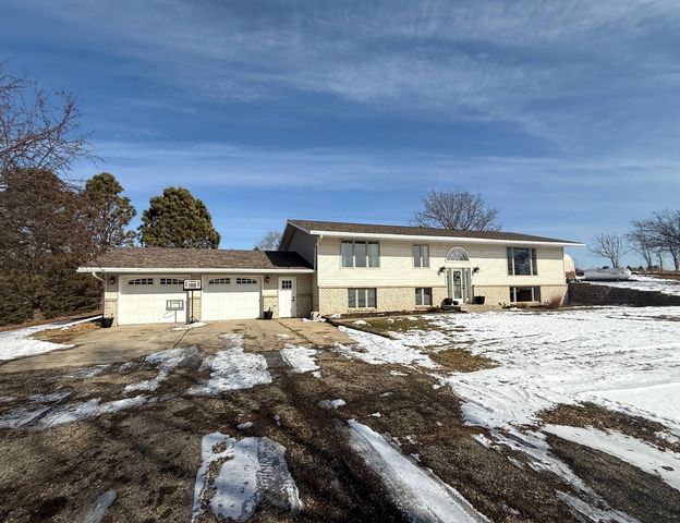 3601 24th Street NW, Willmar, MN 56201