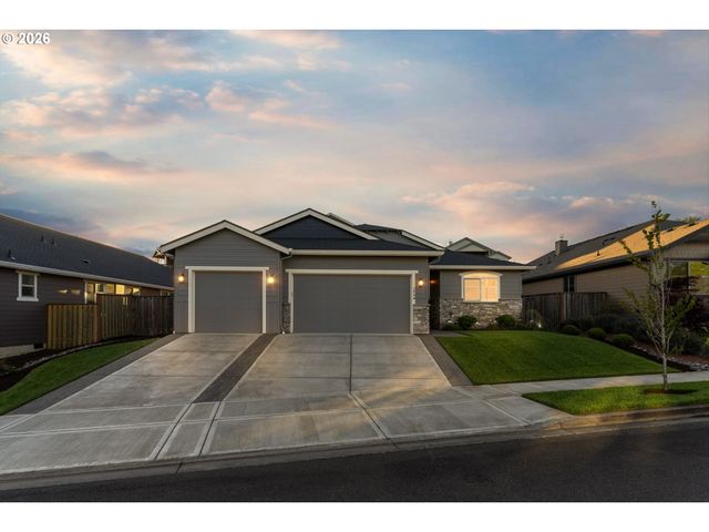 1548 S HARRIER Cir, Ridgefield, WA 98642