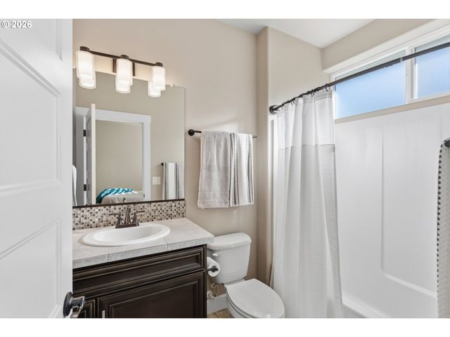 1548 S HARRIER Cir, Ridgefield, WA 98642