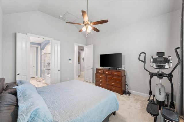 1519 Birds Fort Trail, Arlington, TX 76005