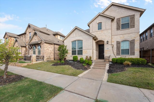1519 Birds Fort Trail, Arlington, TX 76005