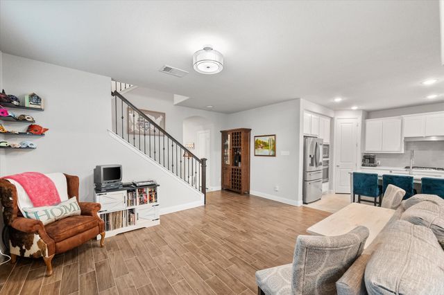 1519 Birds Fort Trail, Arlington, TX 76005