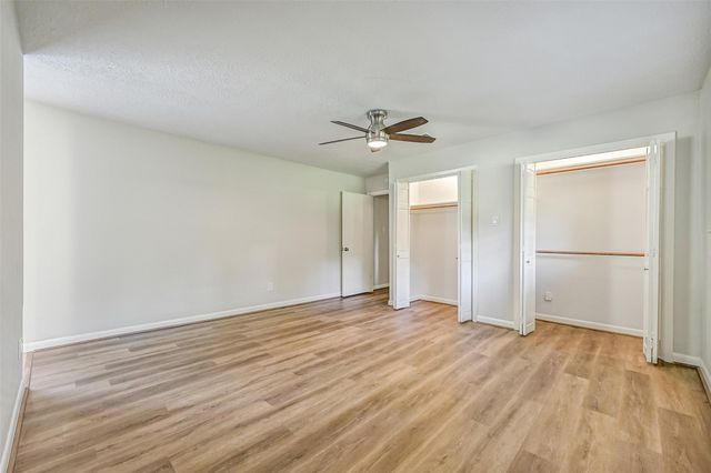 502 Misty Lane, Friendswood, TX 77546
