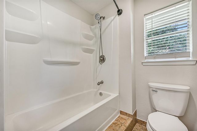 502 Misty Lane, Friendswood, TX 77546