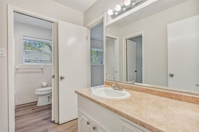 502 Misty Lane, Friendswood, TX 77546
