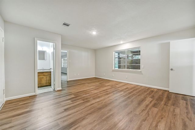 502 Misty Lane, Friendswood, TX 77546