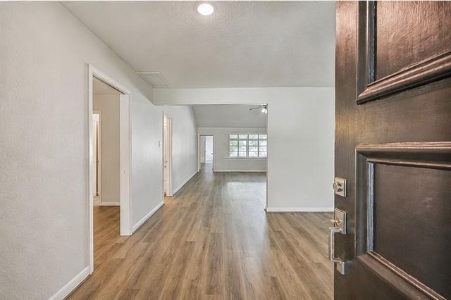 502 Misty Lane, Friendswood, TX 77546