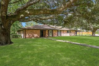 502 Misty Lane, Friendswood, TX 77546