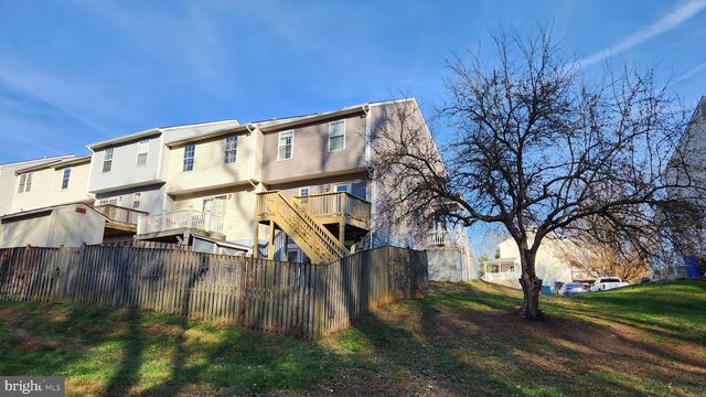 213 CHARLESTON CT, La Plata, MD 20646