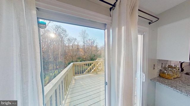 213 CHARLESTON CT, La Plata, MD 20646