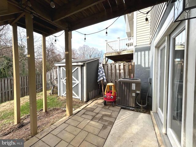 213 CHARLESTON CT, La Plata, MD 20646