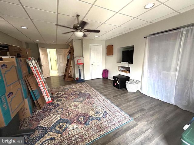 213 CHARLESTON CT, La Plata, MD 20646