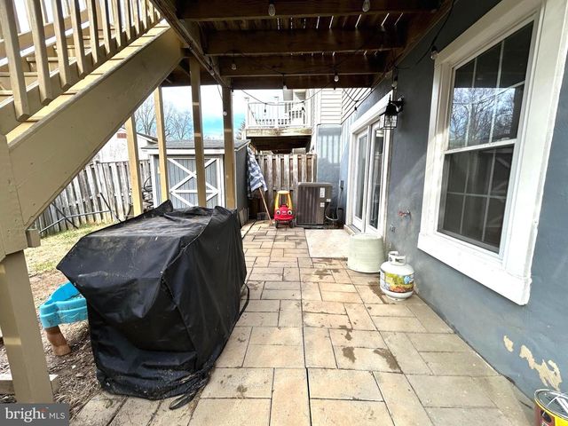 213 CHARLESTON CT, La Plata, MD 20646