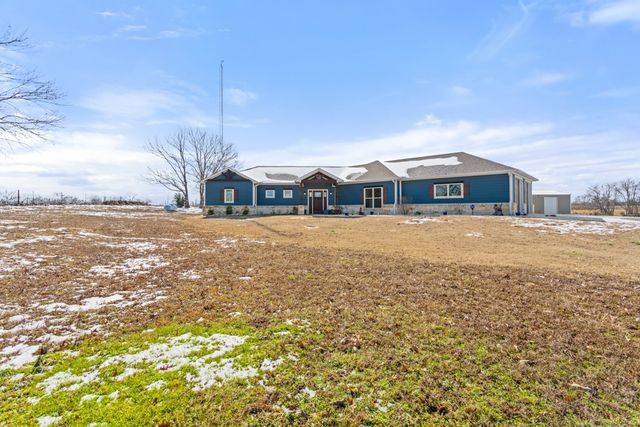 715 VZ County Road 1803, Grand Saline, TX 75140