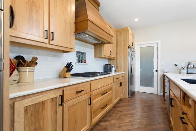 715 VZ County Road 1803, Grand Saline, TX 75140